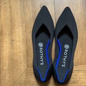 Rothy’s New Black Pointed Flats